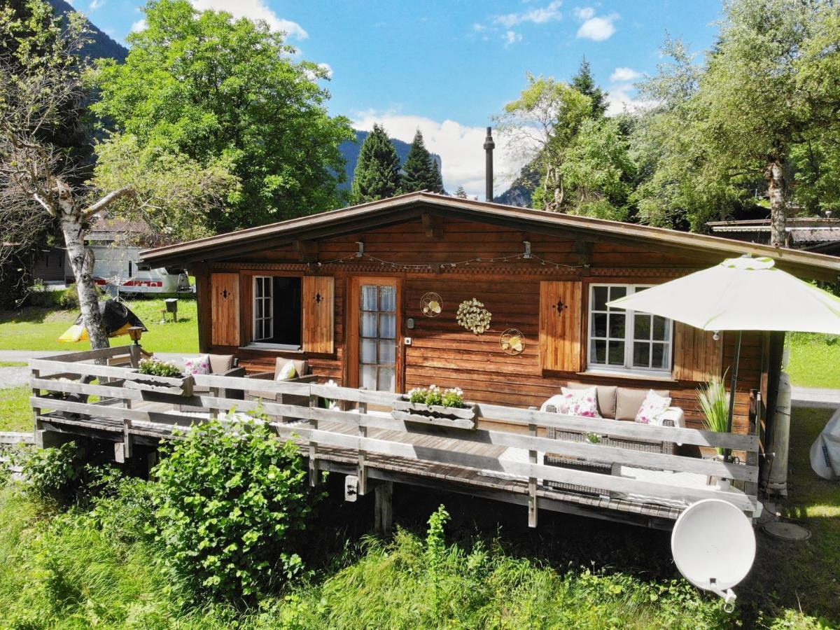 Spellbound A Romantic Hideaway For Adults Aged 18-35 Vila Lauterbrunnen Exterior foto