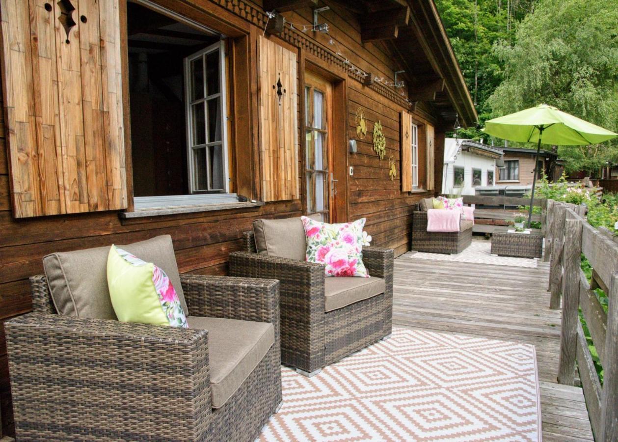 Spellbound A Romantic Hideaway For Adults Aged 18-35 Vila Lauterbrunnen Exterior foto